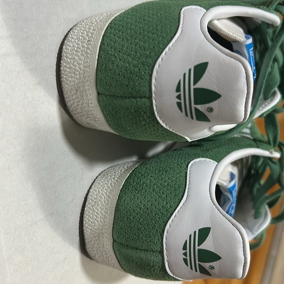Adidas Forest Green Sneakers with White Accents - Picture 4 of 6
